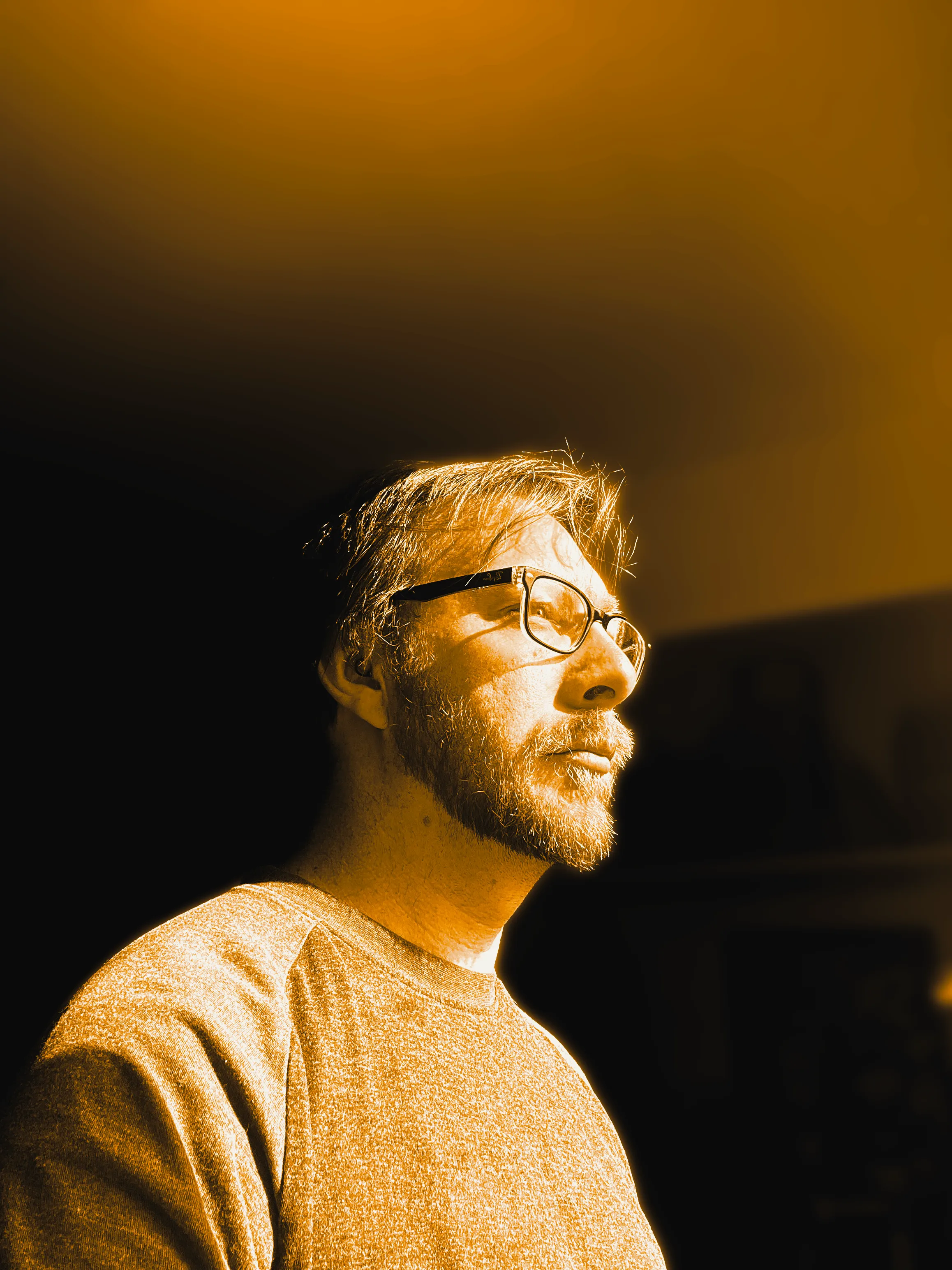 Jeron Kuxhausen — self-portrait in gold duotone